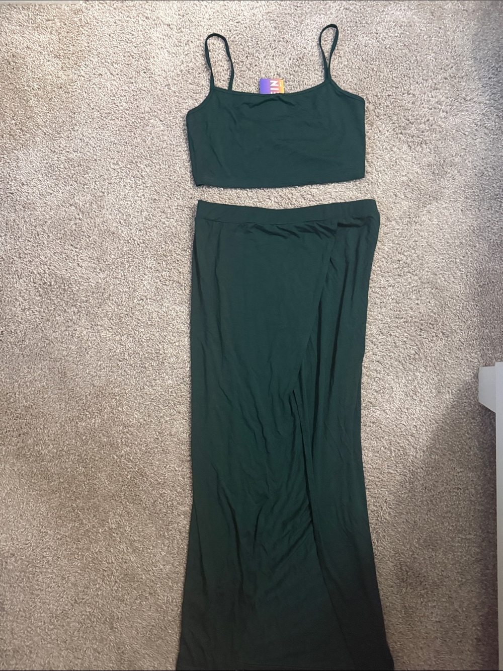 SHEIN Dark Green Maxi Skirt Set with Cropped Cami
